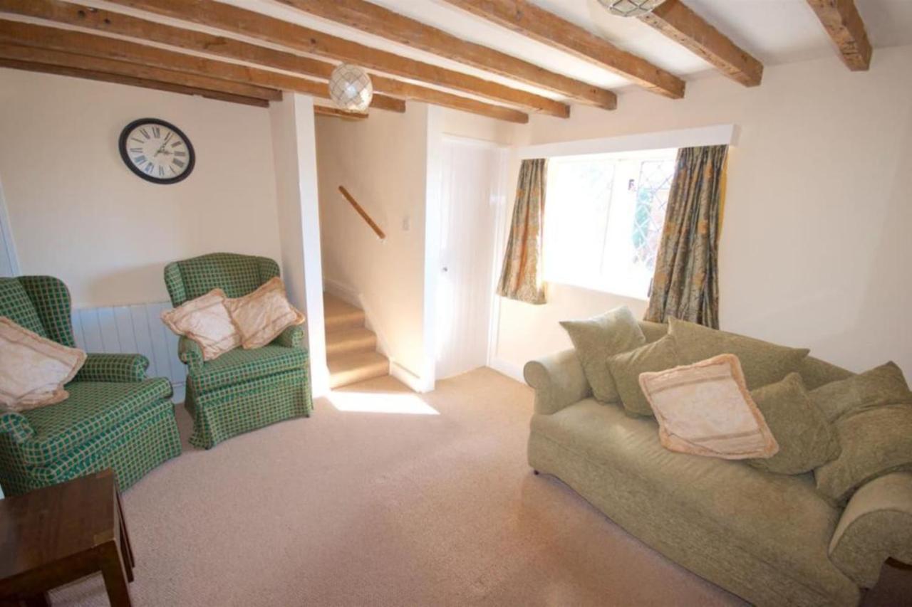 Wish Cottage Ratton Екстер'єр фото