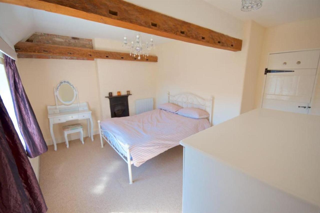 Wish Cottage Ratton Екстер'єр фото