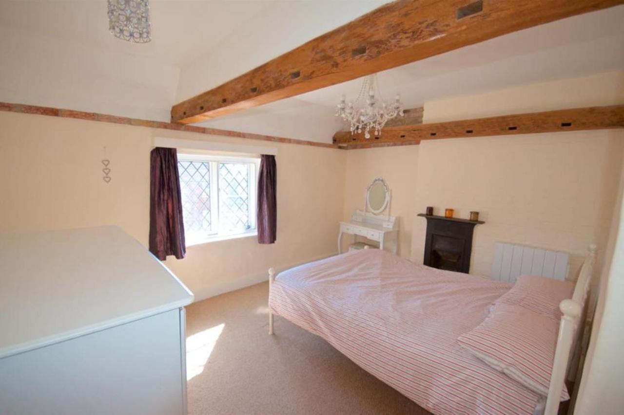 Wish Cottage Ratton Екстер'єр фото